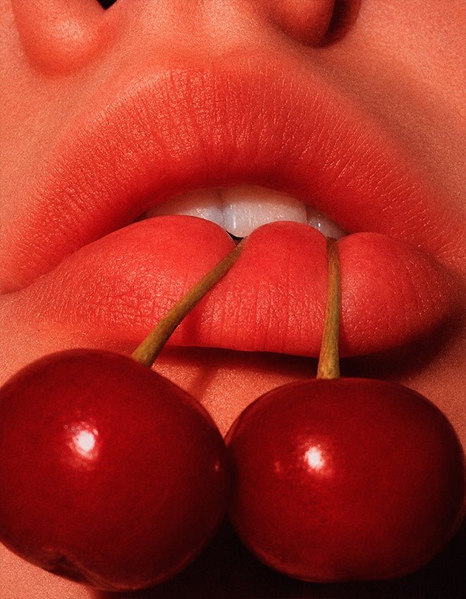 "Cherry Lips" - Reusable Peel-and-Stick Poster - Pasquín